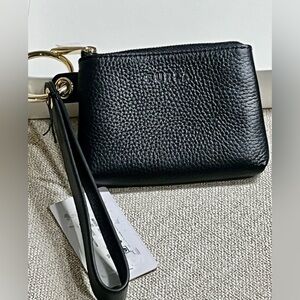 Furla Luna M Textured Black Leather Pouch